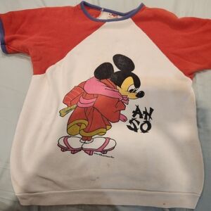Disney White & Red Mickey Graphic Raglan Top